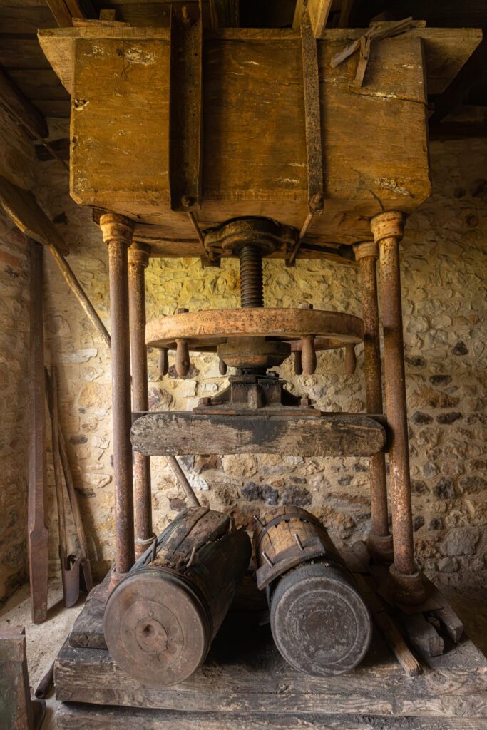 moulin à huile de noix des Fumades dans le Lot
