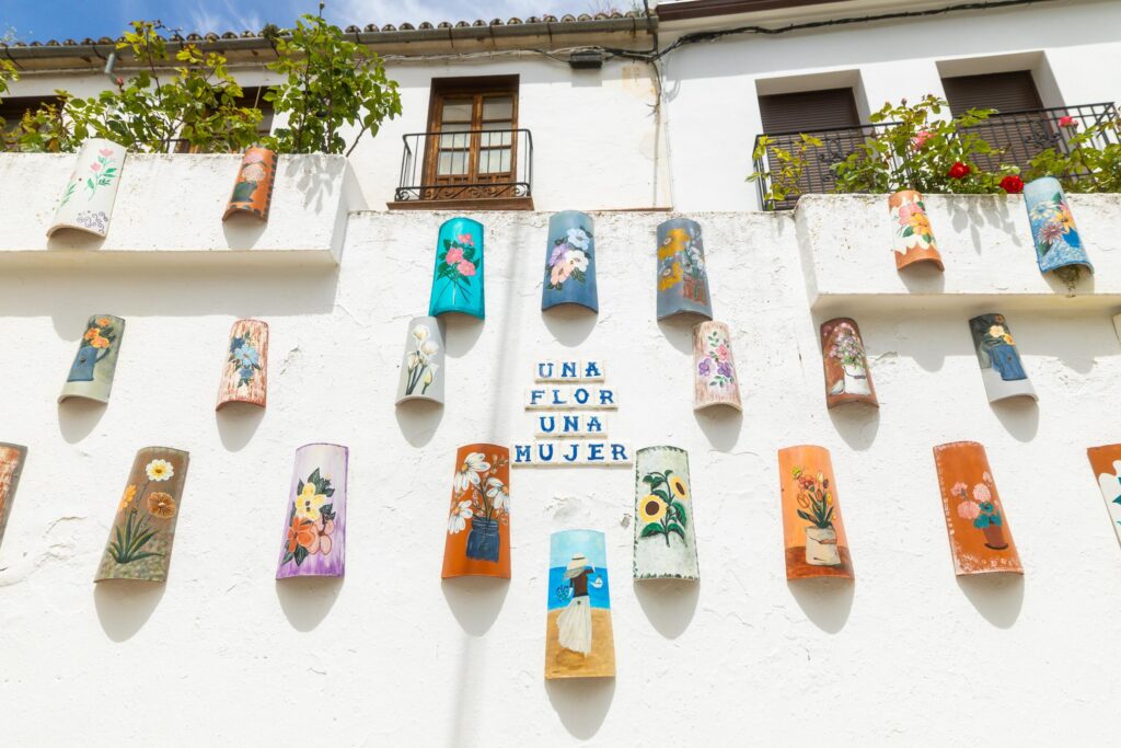 Centre historique de Setenil de las Bodegas