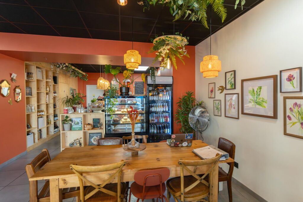 Café des Lumières à Montbrison, coffee shop et brunch dans le Forez