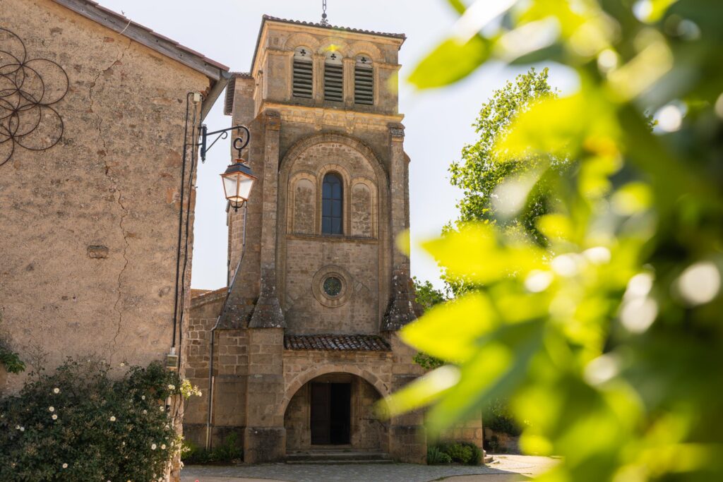 Balade dans les ruelles du village de Marols
