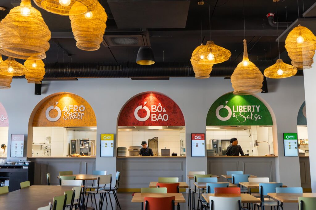 Food court des Docks à Roanne et ses cuisines du monde