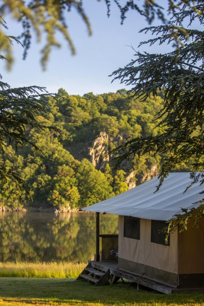 Séjour en pleine nature au Camping d'Arpheuilles dans la Loire