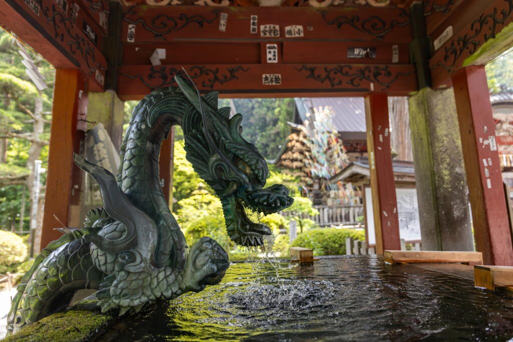 Sanctuaire shinto Kitaguchi Hongu Fuji Sengen-jinja