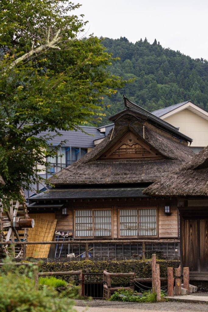Maisons traditionnelles à Oshino Hakkai
