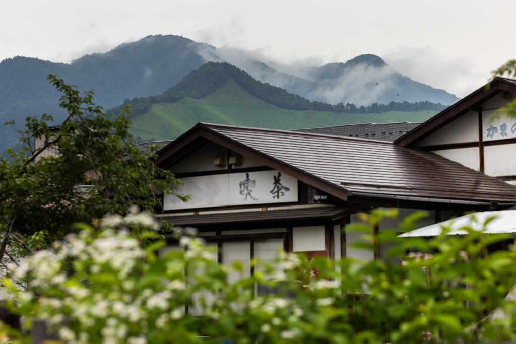Maisons traditionnelles à Oshino Hakkai