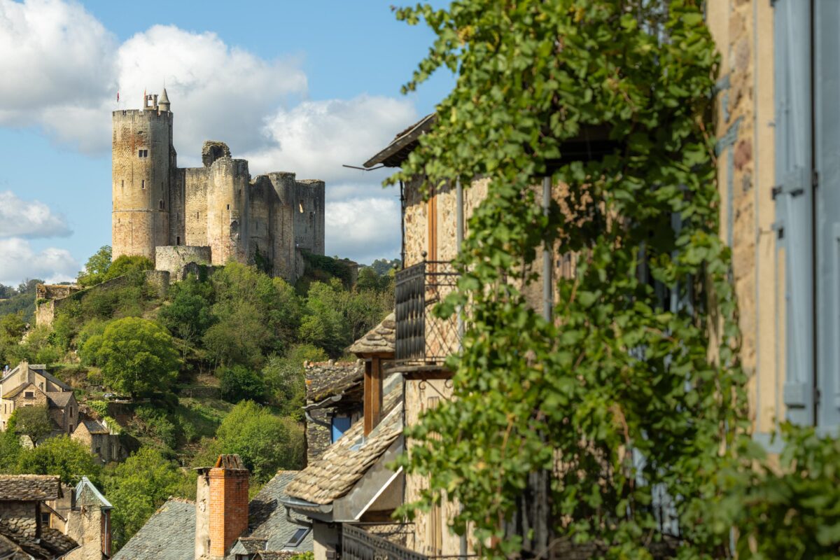 De Villefranche-de-Rouergue à Najac : explorer les Bastides et Gorges de l’Aveyron